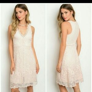 Lace dress with v neck